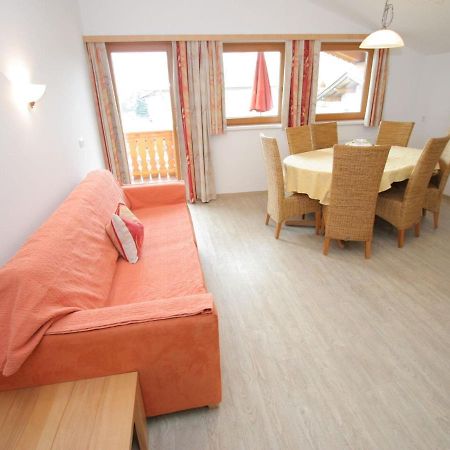 Spacious Holiday Flat Close To The Ski Area Uderns Dış mekan fotoğraf